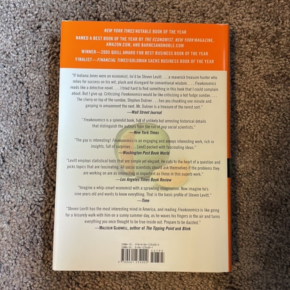 Freakonimics hardcover - Picture 2 of 2